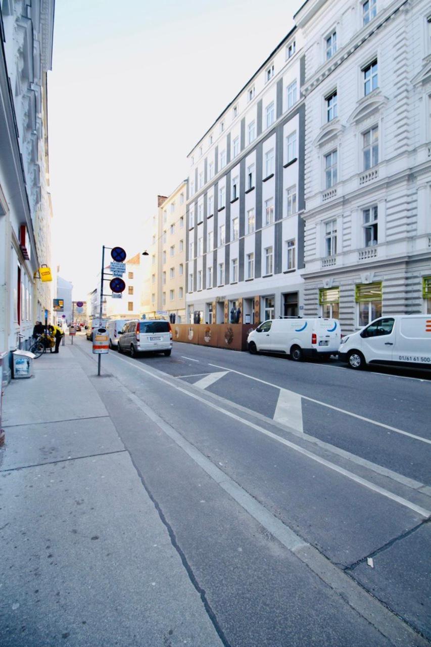 Luxury Apartment In Praterstern Area 维也纳 外观 照片